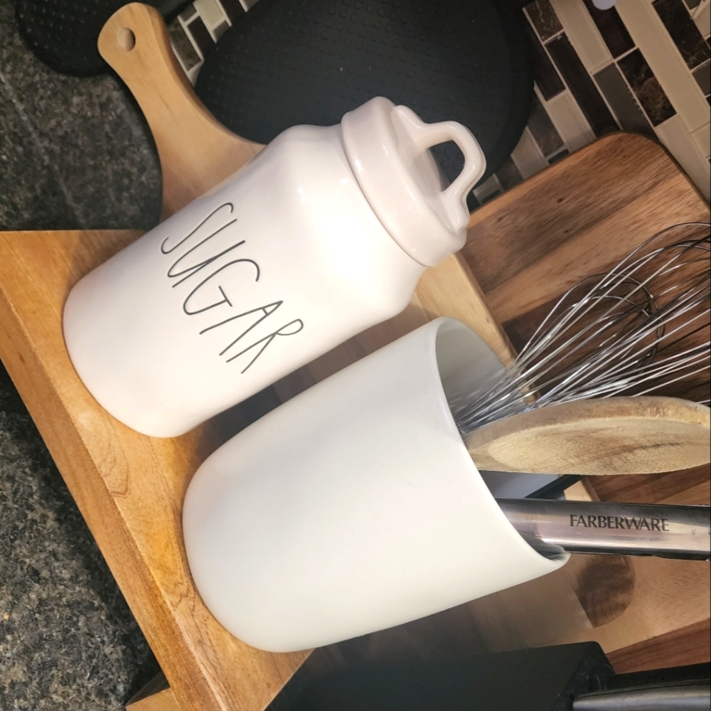 NWT Rae Dunn "Sugar" Kitchen Container